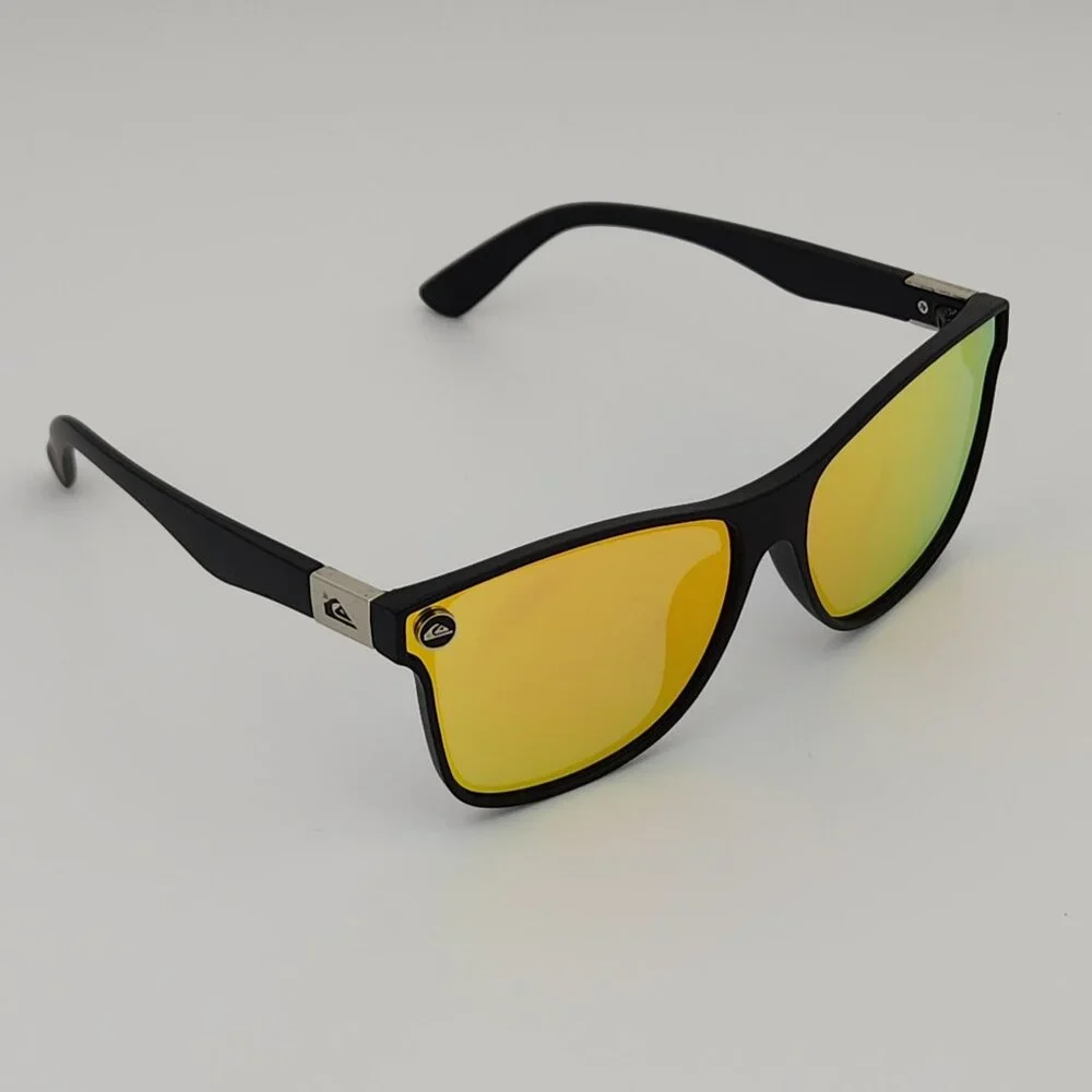 Quiksilver Round Flat Lens Sunglasses Matte Black Frame Orange Mirror Lens Q30